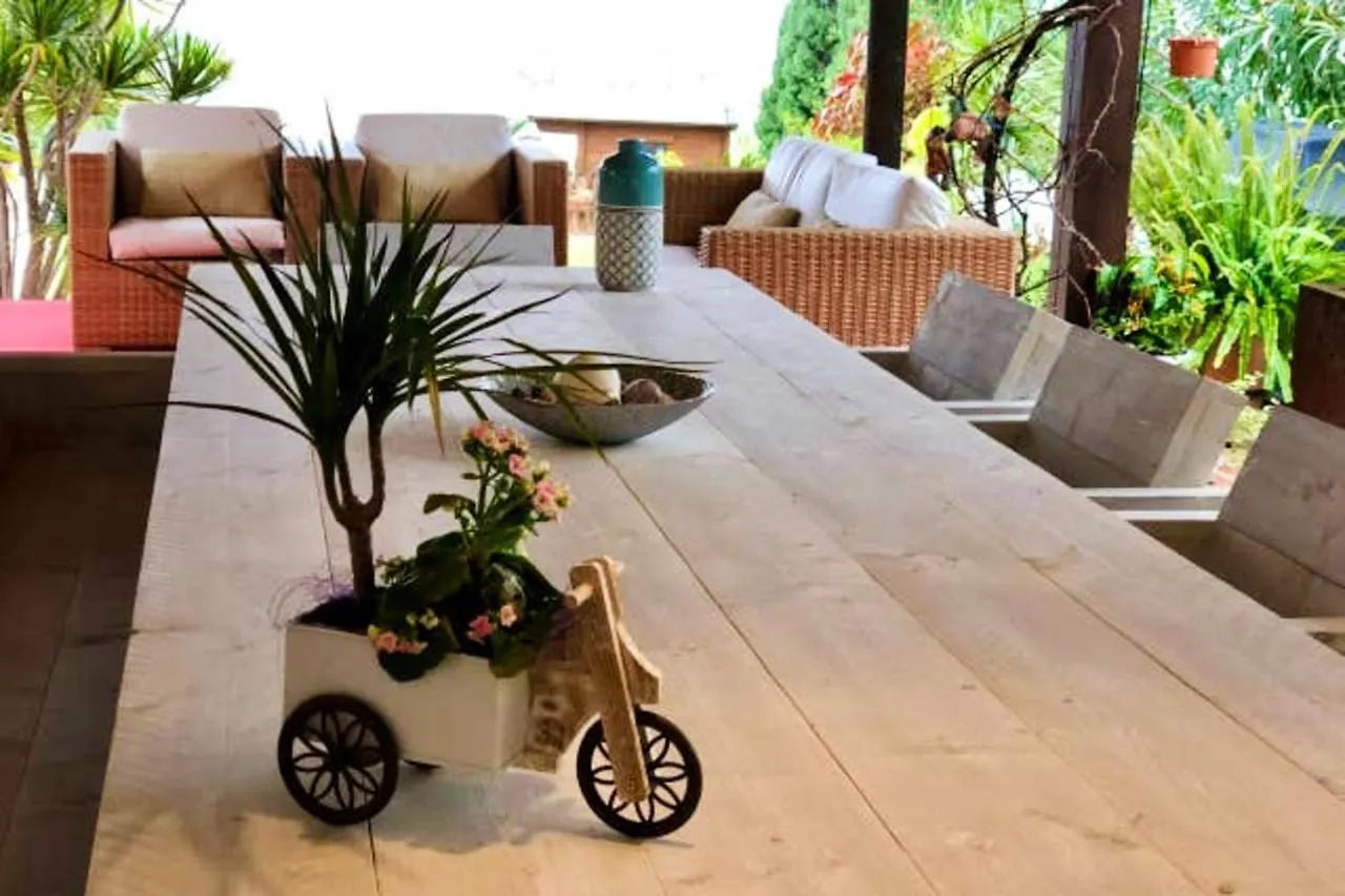 Enchanting Villa Benalmadena: Private Pool Retreat  Benalmadena